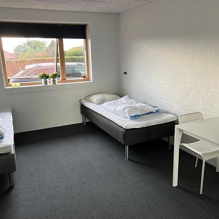 Ebbesens Bed And Bath - Two Double Rooms Хернинг Екстериор снимка